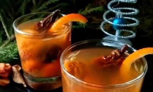 Dried fruit drink