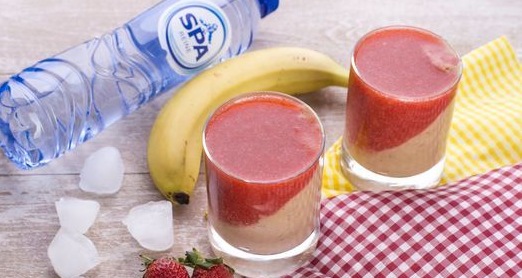 Double Layer Banana Strawberry Smoothie