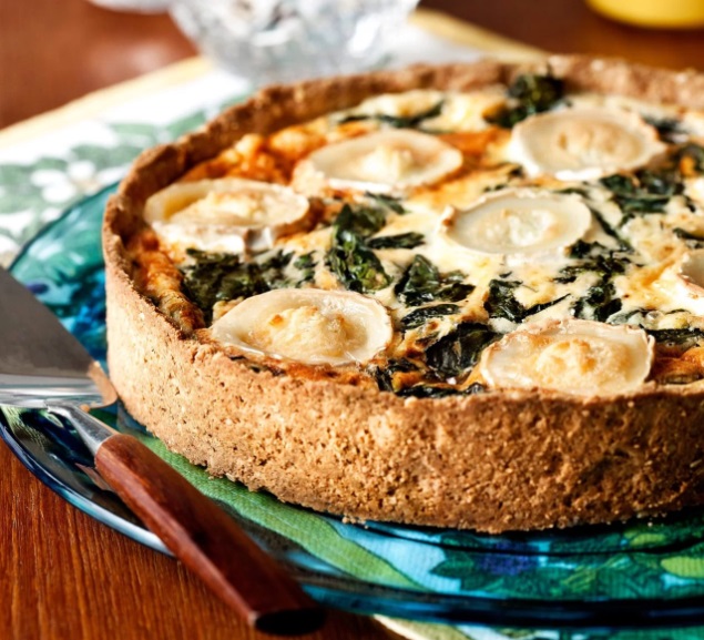 Keto Pie with Spinach and Goat Cheese