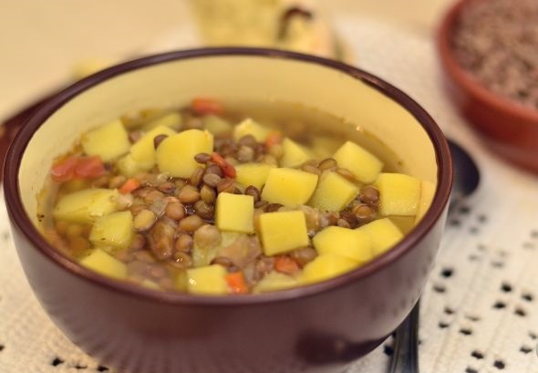 Lentil soup with potatoes
