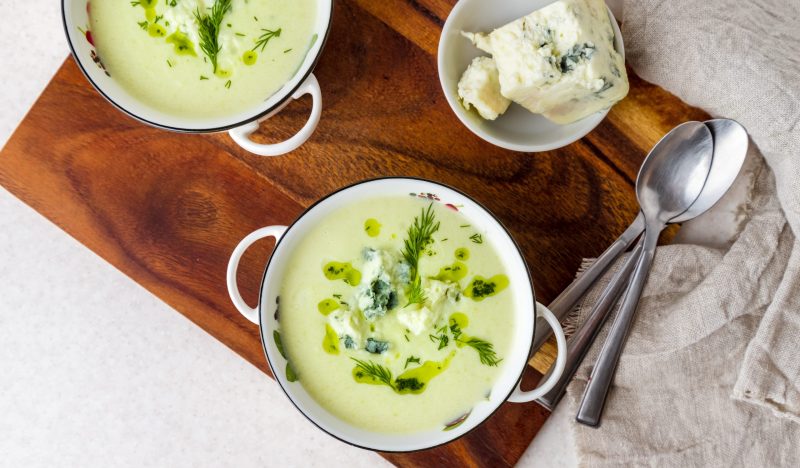 Broccoli and zucchini soup with blue cheese