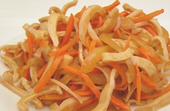 Korean squid with carrots