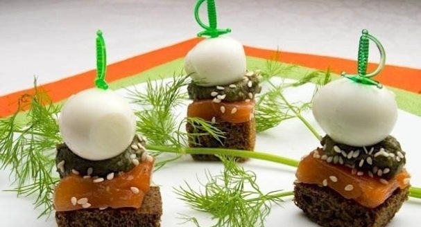 Canape with melon