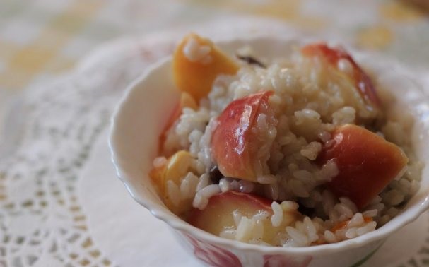 Tasty Apples with rice