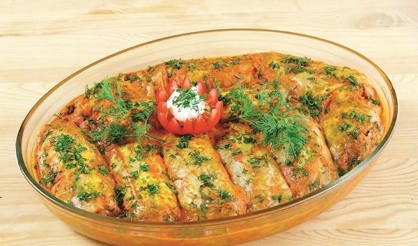 Lean cabbage rolls with mushrooms