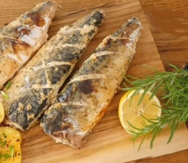 Mackerel in mustard sauce: just melts in your mouth
