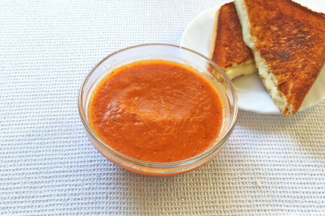Tomato Puree Soup With Cream And Baked Tomatoes
