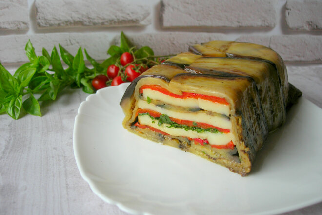 Eggplant And Bell Pepper Terine With Cheese
