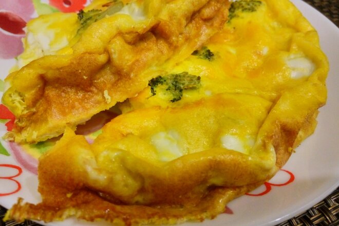 Omelet With Broccoli In The Oven