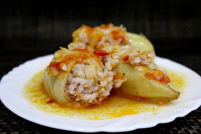 Stuffed Peppers With Rice And Minced Meat