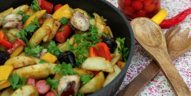 Potato and Vegetable Pan: A Simple and Vegan Recipe
