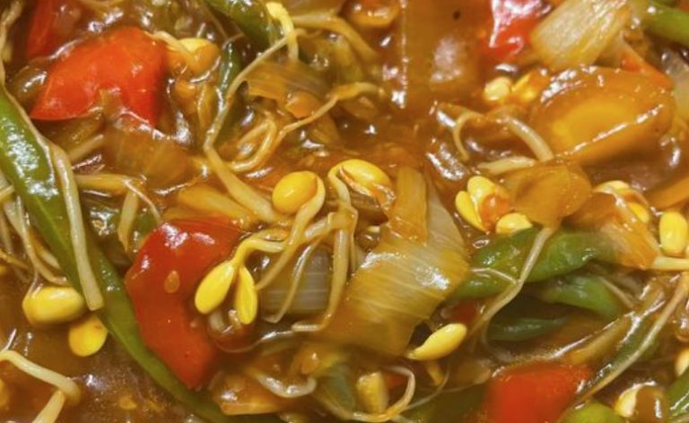 Vegan Chop Suey: Recipe with Lots of Vegetables