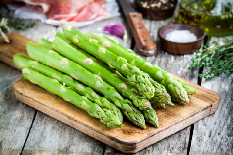 Freezing Asparagus: How to Make It Durable