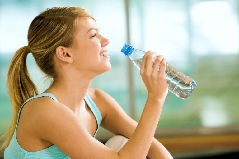 Water Retention: These 10 Foods Naturally Dehydrate Your Body