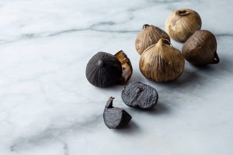 Insider Tip Black Garlic: What Can The Fermented Bulb do – and What Does it Taste Like?