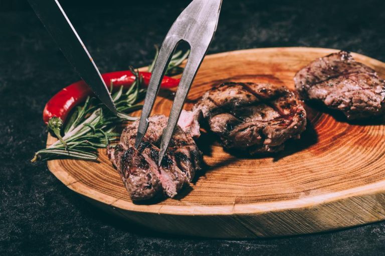 6 Good Reasons Why You Should Eat Less Meat