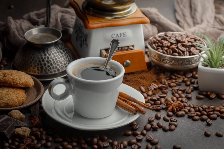 Coffee Enjoyment in Abundance: How Many Cups of Coffee a Day Are Still Healthy – and When Does it Become Dangerous?