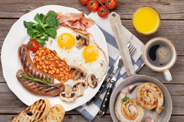 The English Breakfast: Traditional Recipe For a Good Start to the Day
