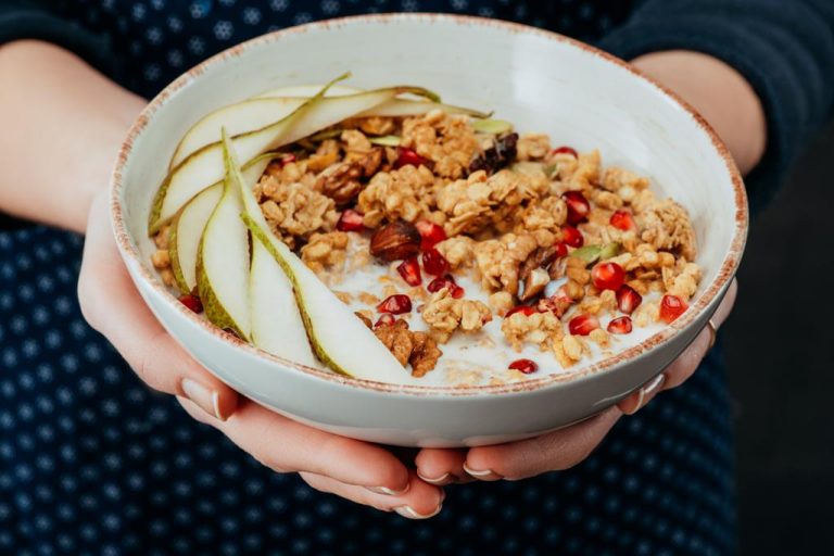 Porridge is Healthy: 8 Good Reasons to Eat Porridge For Breakfast