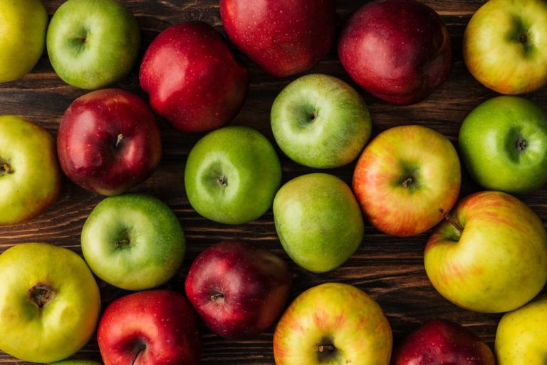 Storing Apples: You Have to Pay Attention to That