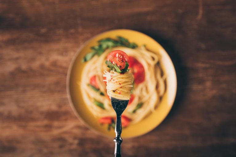 Myth: Pasta Water Without Salt Boils Faster