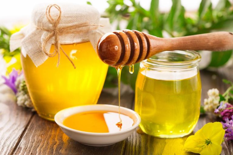 Raw Honey: This is The Difference to Other Types of Honey