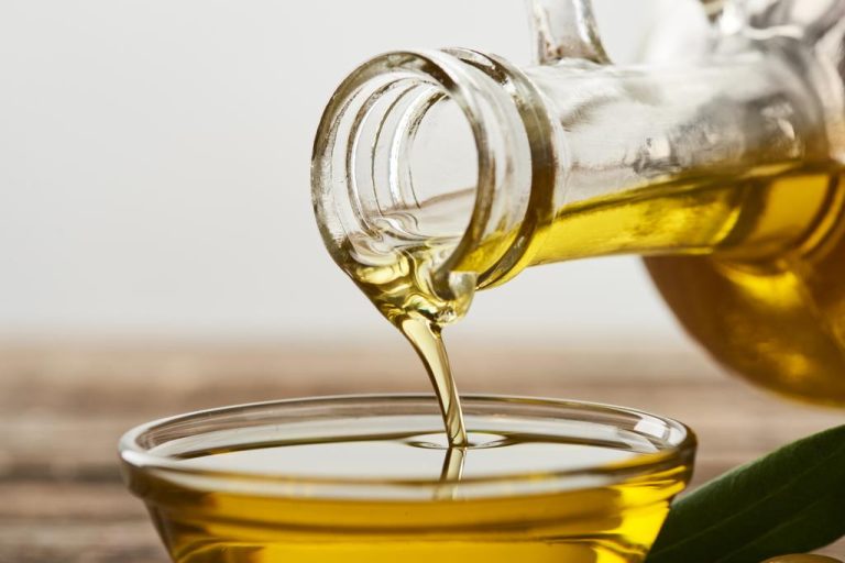 Rice Germ Oil: Application and Effect in The Kitchen, Cosmetics and More