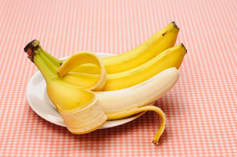 Do Tomatoes Have to go in The Fridge? You Should Never Store These 11 Products Cold