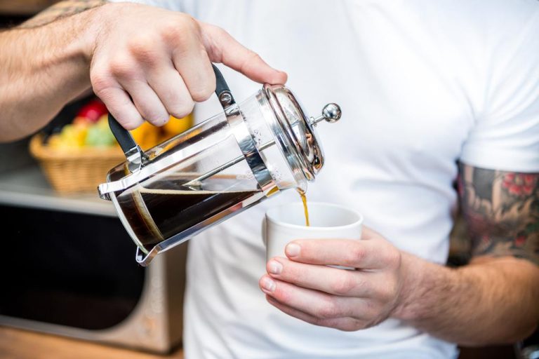 Coffee Enjoyment in Abundance: How Many Cups of Coffee a Day are Still Healthy – and When Does it Become Dangerous?