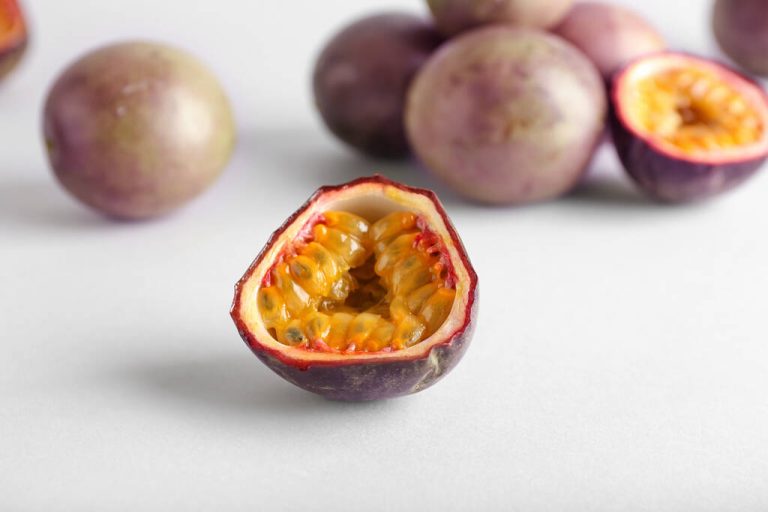 Eat Passion Fruit: These Parts Are Edible