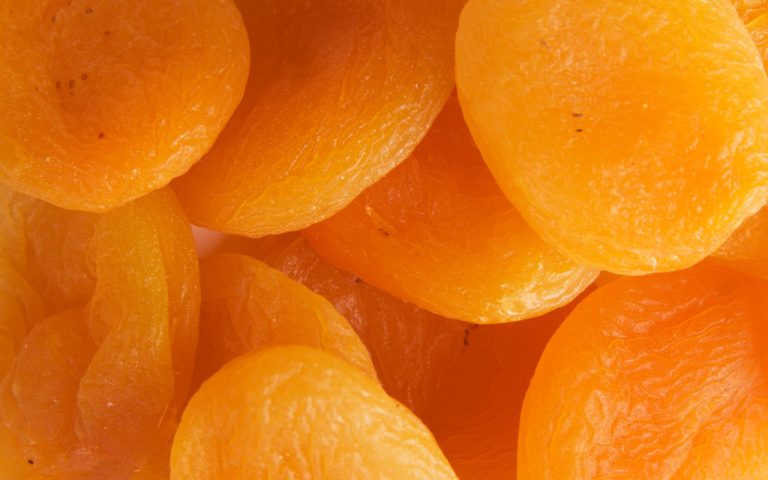 Dried Apricots: Nutrients, Benefits and How to Best Taste Them
