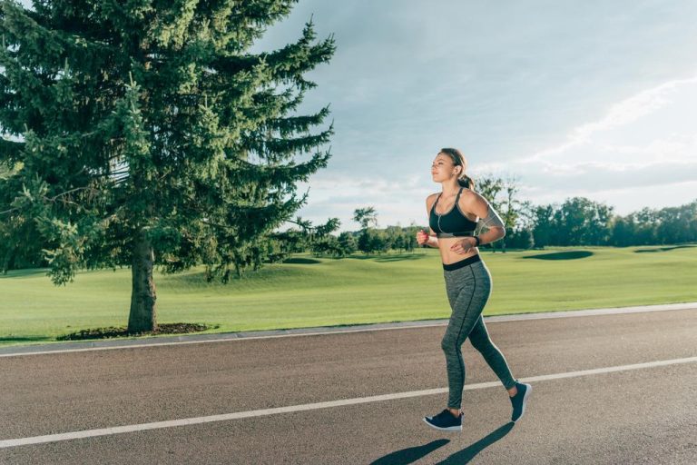 Jog to Stay Fit: 4 Reasons Why Running is Good For You Right Now