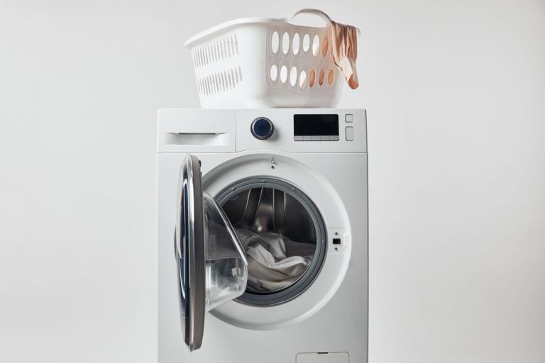 Washing Machine Running Time: Why The Last Minute Feels Like an Eternity