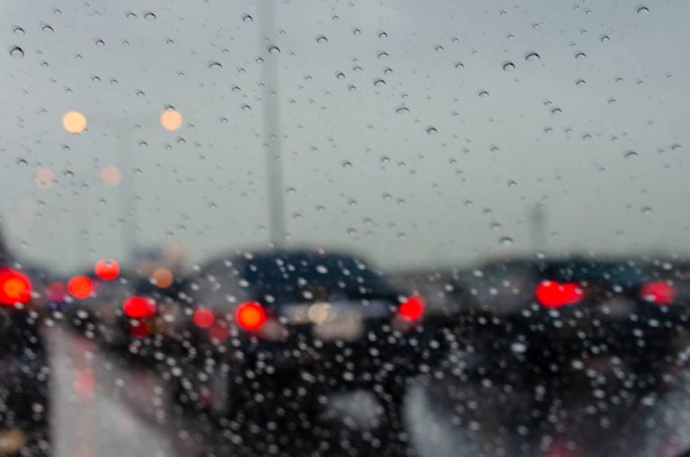 Driving When There is a Storm Warning? Drivers Should Be Aware of This