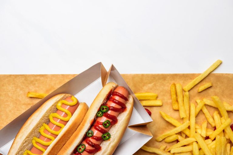 Fast Food Can Trigger Dementia: Researchers Warn of Brain Atrophy Through Diet