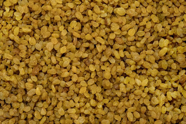 Raisins, Sultanas, Currants: This is How Dried Grapes Differ