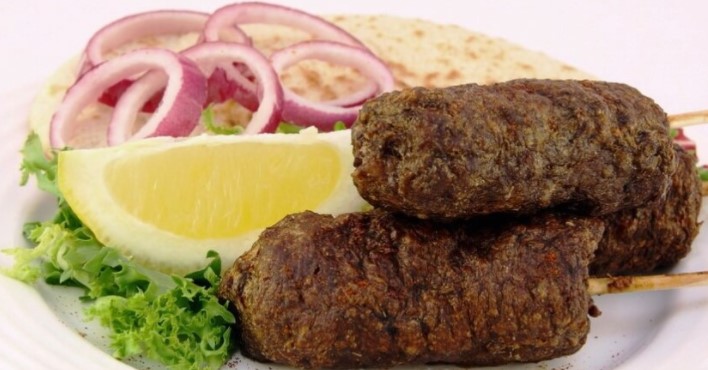 Is Moldovan cuisine spicy?