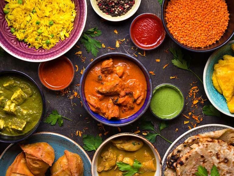 Are there any vegetarian options in Fijian cuisine?