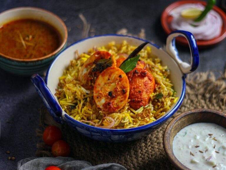 Are there any unique cooking techniques used in Mauritian cuisine?