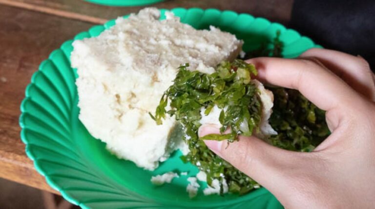 Can you find any Indian or Arabian influences in Kenyan cuisine?