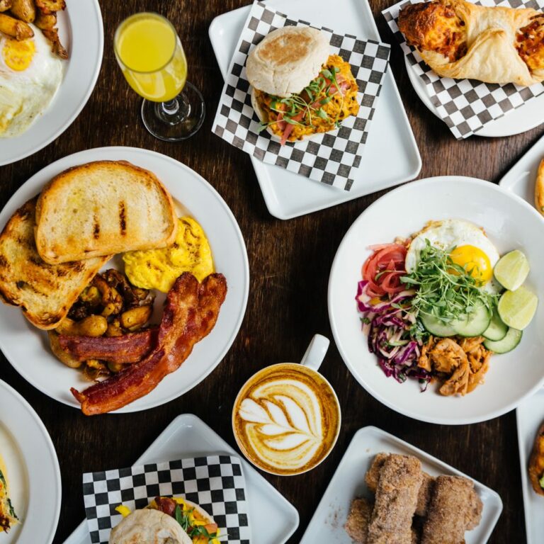 Can you suggest some dishes from San Marino that are suitable for those with dietary restrictions, such as gluten-free or vegetarian options?