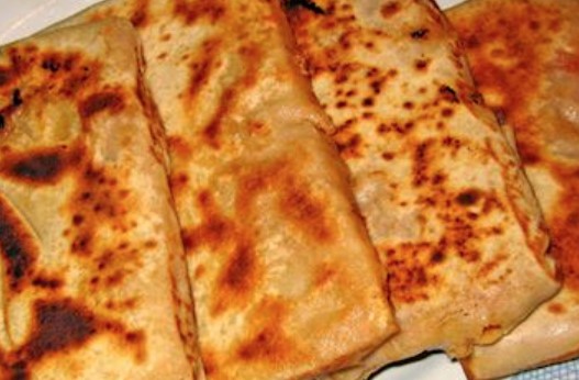 Are there any famous food festivals or events in Algeria?