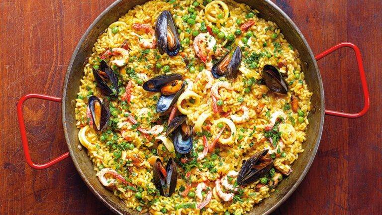 Are there any specific dietary restrictions or considerations in Spanish cuisine?