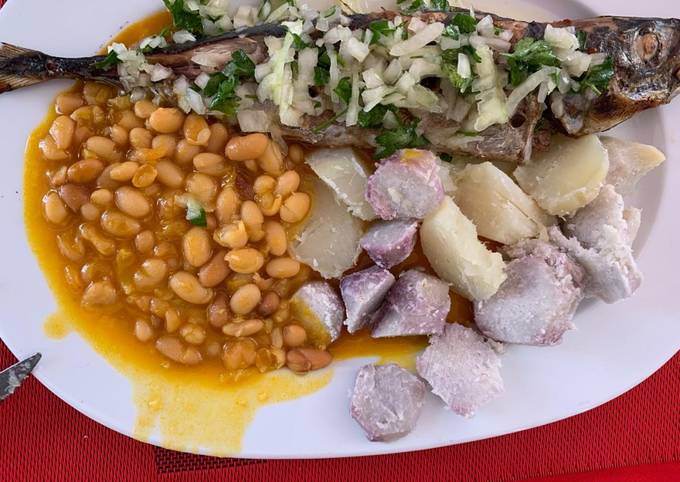 Mufete (Grilled Seafood Feast)