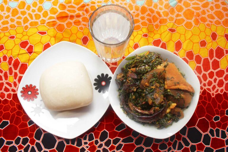 Are there any unique ingredients used in Nigerien cuisine?