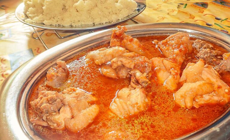 Is Côte d’Ivoire cuisine spicy?