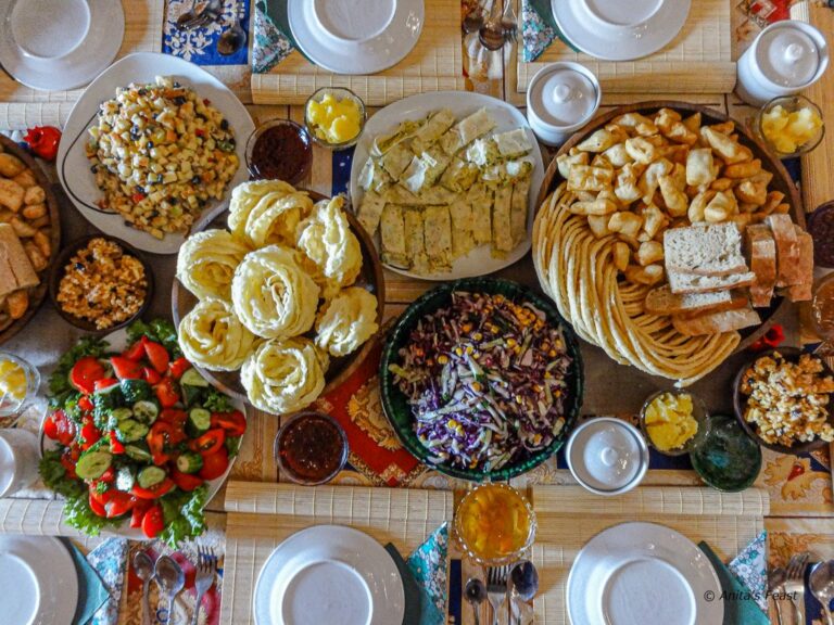 Are there any special desserts or sweets in Kyrgyz cuisine?