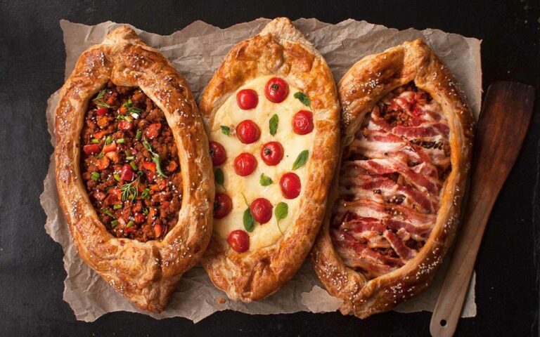 Are there any Turkish dishes that are considered breakfast foods?