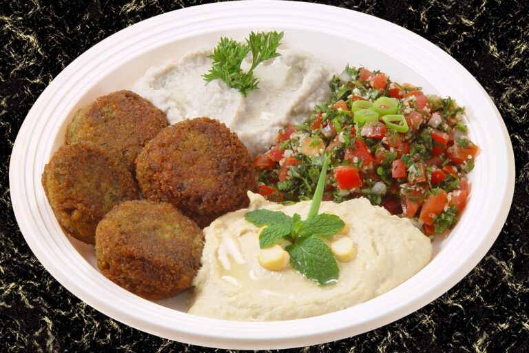 Can you find regional variations in Israeli cuisine?