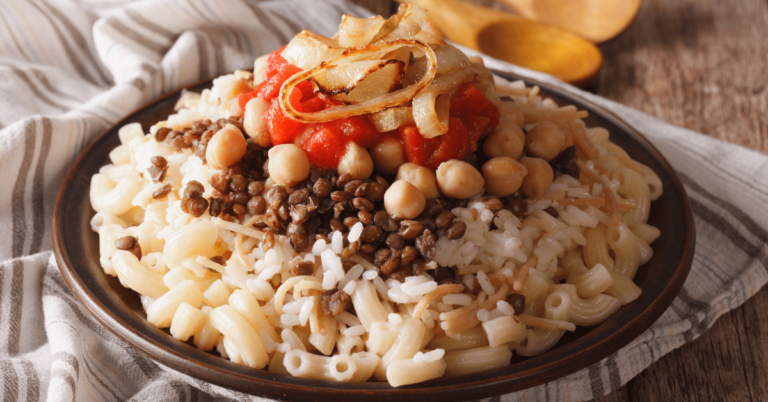 What are some traditional Egyptian dishes that are worth trying?